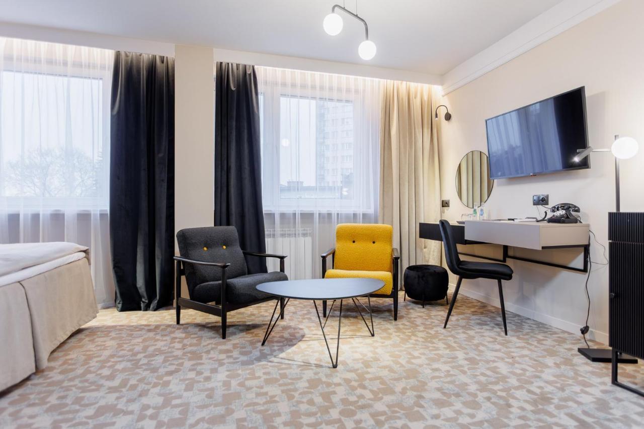 Hotel Tarnovia Tarnów Eksteriør billede