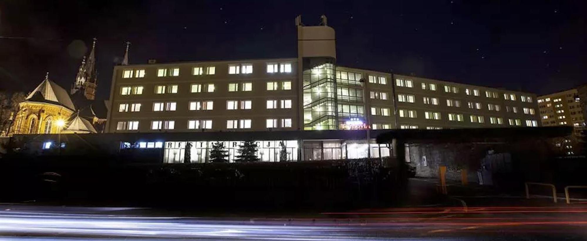 Hotel Tarnovia Tarnów Eksteriør billede